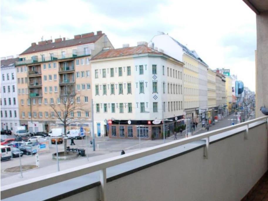 Nr 1 Apartment With 2 Balconies 3 Bedrooms Near Main Train Station Відень Екстер'єр фото